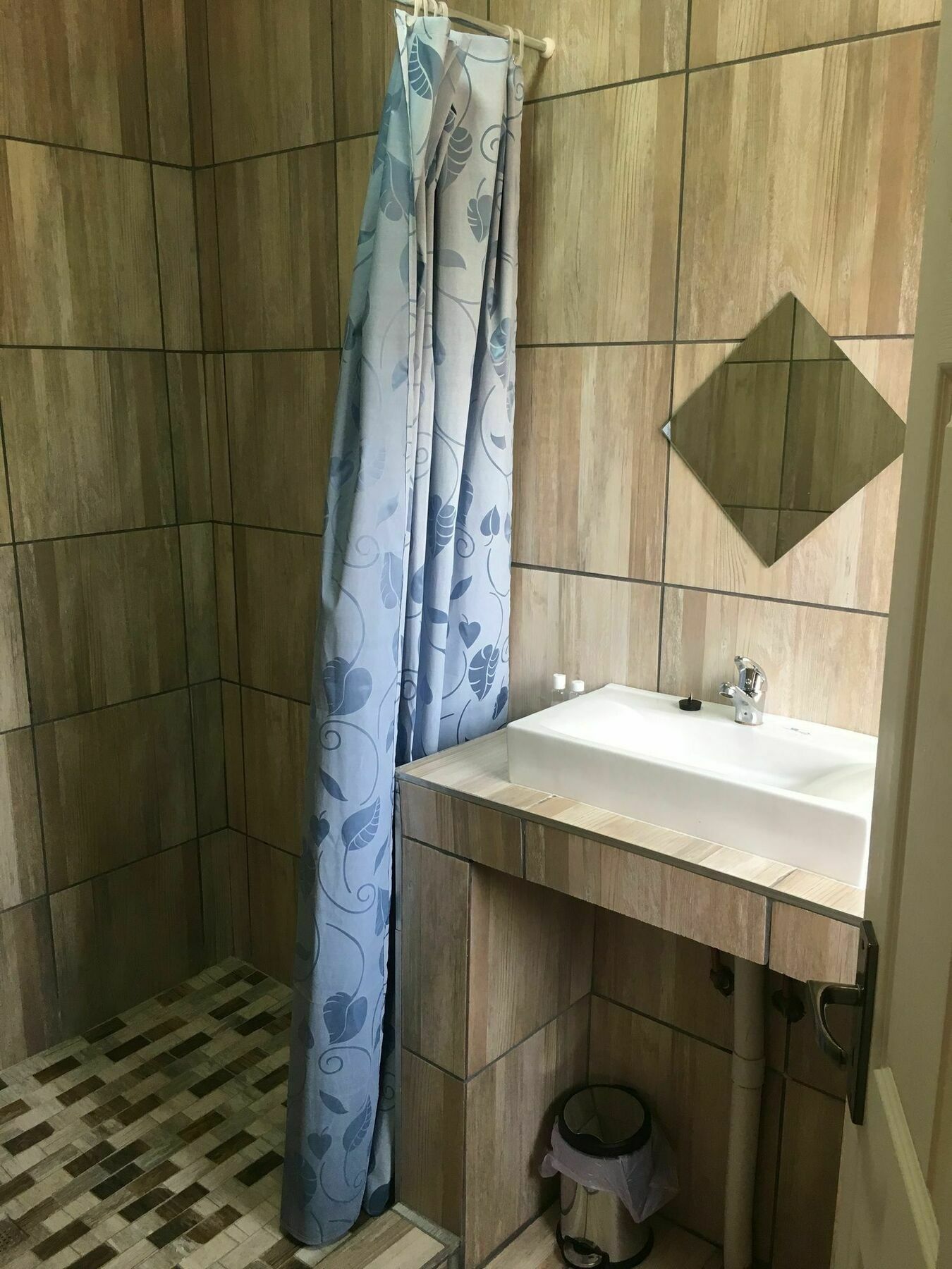 Bed and Breakfast Afrikawisa At O.R. Tambo International Airport Kempton Park Zewnętrze zdjęcie